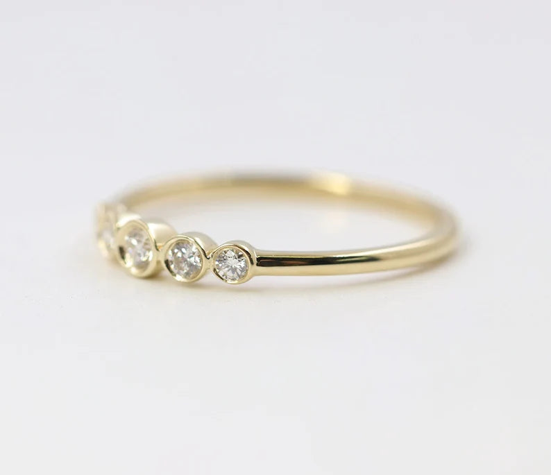 14K 0.18CT DIAMOND BEZEL BAND