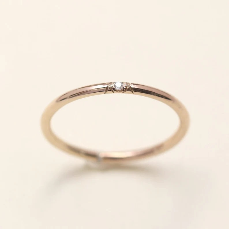 14K 1 DIAMOND 1.3MM BAND