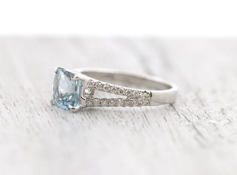 14K CUSHION AQUAMARINE DIAMOND RING