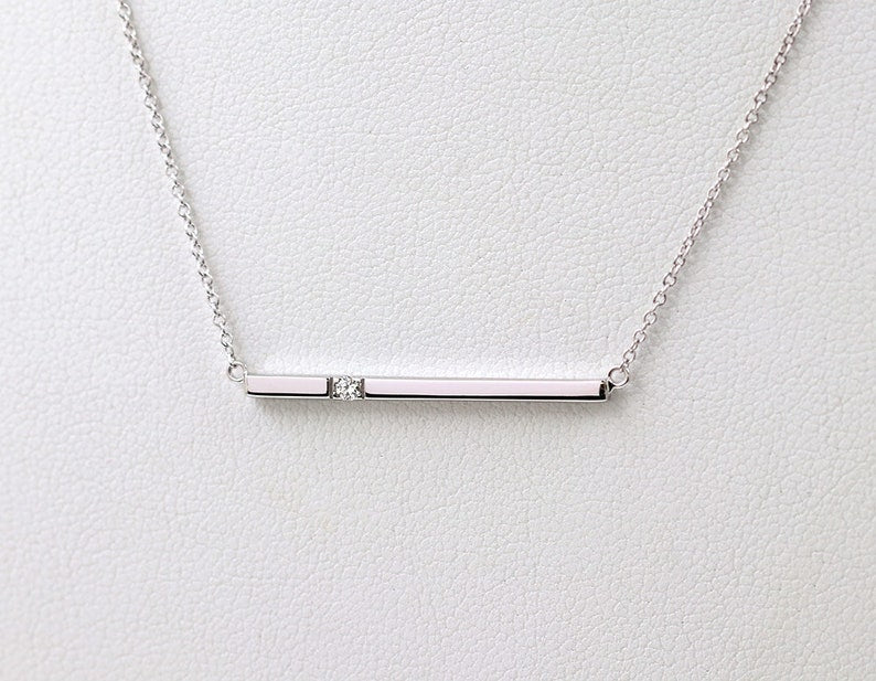 14K 1 DIAMOND BAR NECKLACE