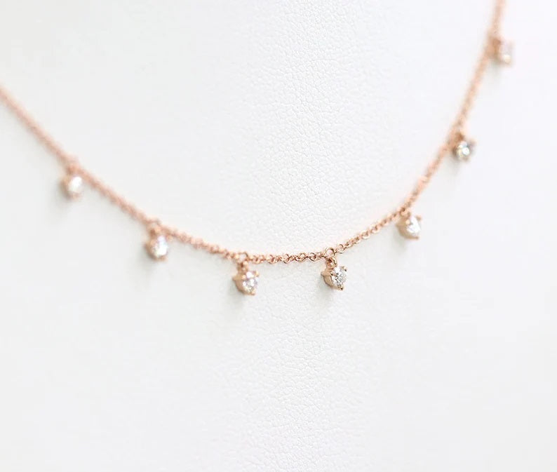 14K 7 DIAMOND DANGLING NECKLACE