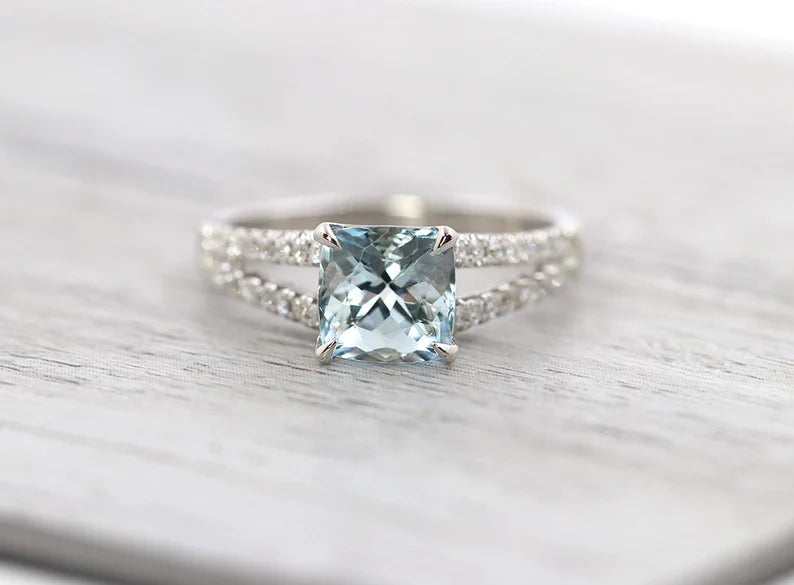 14K CUSHION AQUAMARINE DIAMOND RING