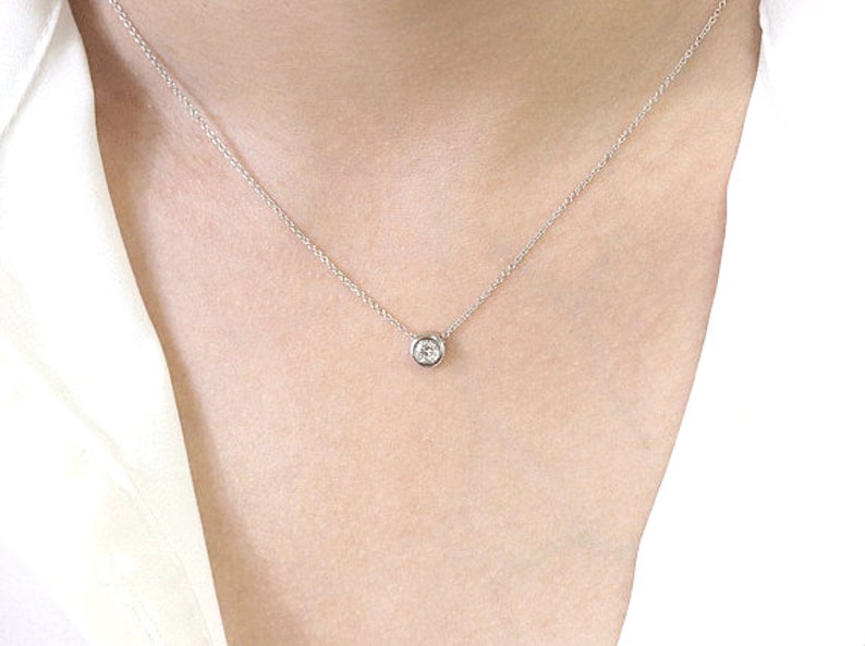 14K GOLD 0.20CT DIAMOND BEZEL NECKLACE