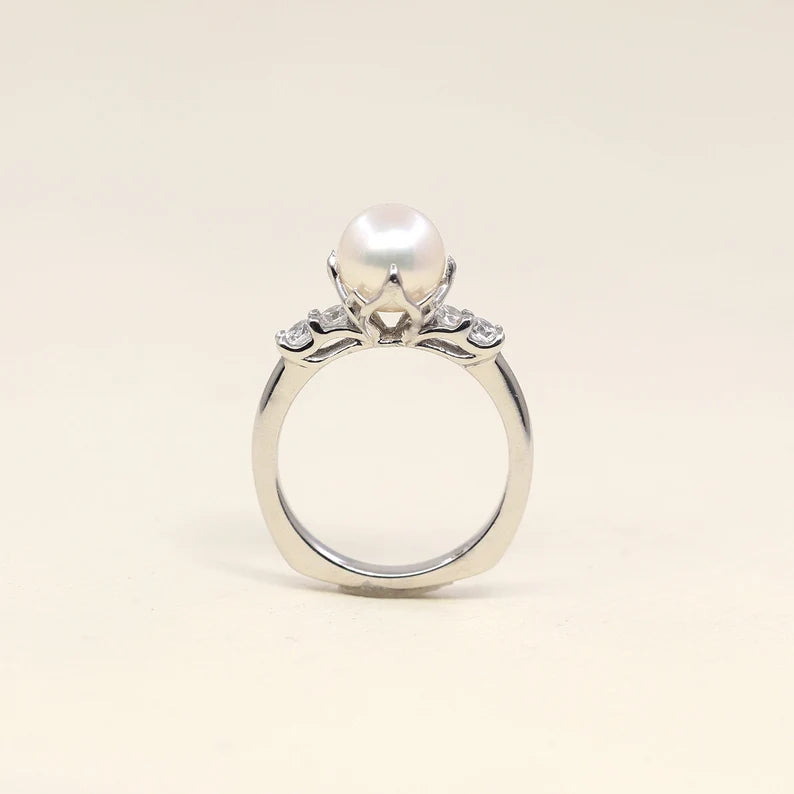 14K PEARL DIAMOND RING