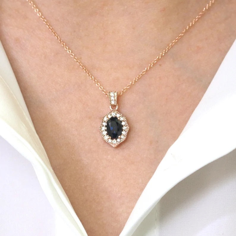 14K OVAL SAPPHIRE DIAMOND VINTAGE NECKLACE