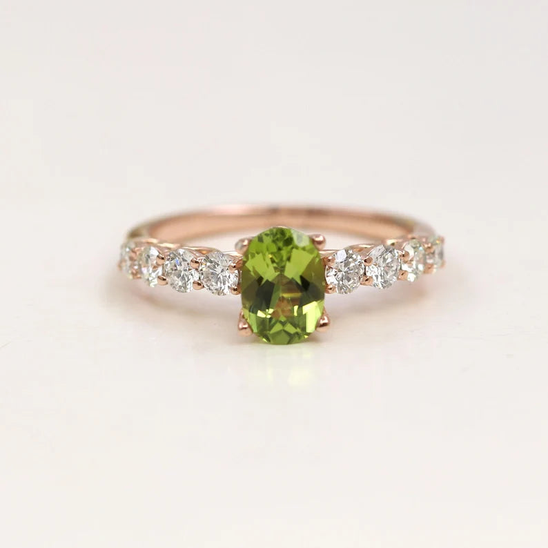 14K OVAL PERIDOT DIAMOND RING