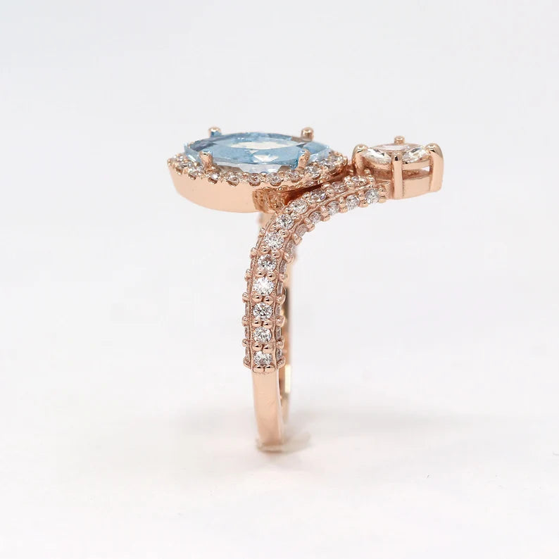 14K MARQUISE AQUAMARINE DIAMOND HALO CHEVRON RING