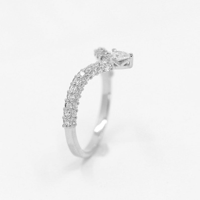 14K PEAR DIAMOND 3 ROW CHEVRON BAND