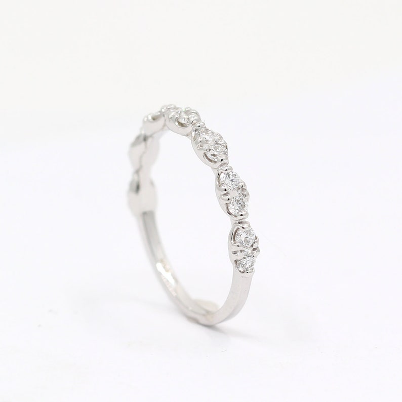 14K 0.48CT DIAMOND ART DECO BAND