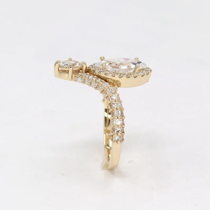 14K MARQUISE MOISSANITE DIAMOND HALO CHEVRON RING