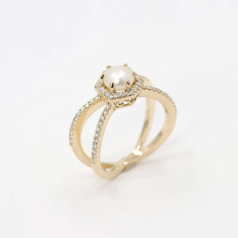 14K PEARL DIAMOND HALO HEXAGON DOUBLE BAND RING