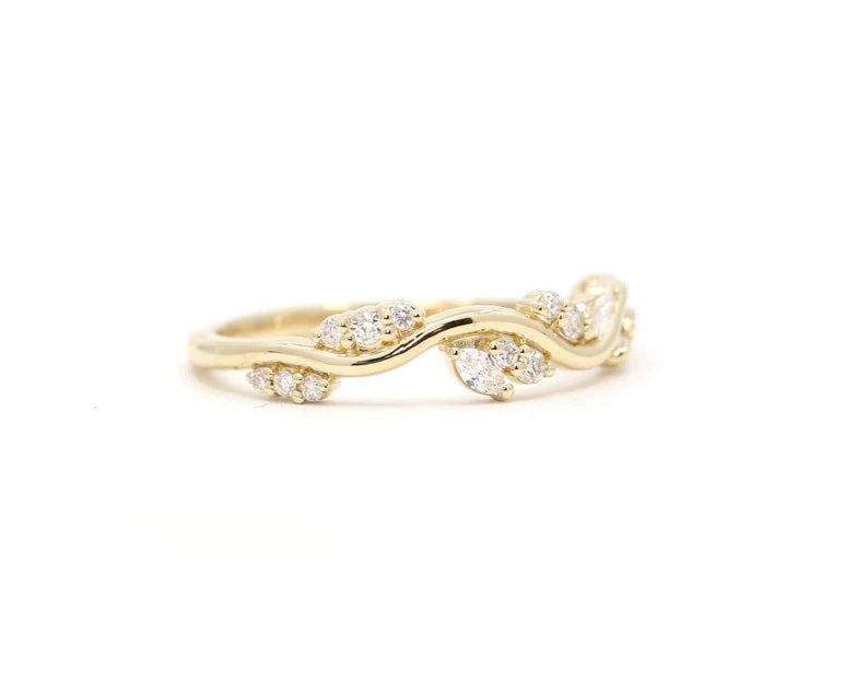 14K 0.28CT DIAMOND CURVED LEAF BAND