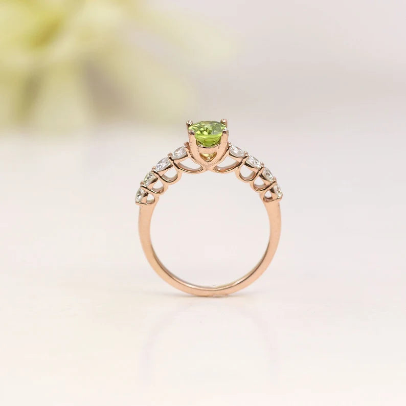 14K OVAL PERIDOT DIAMOND RING