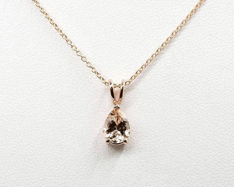 14K PEAR MORGANITE SOLITAIRE NECKLACE