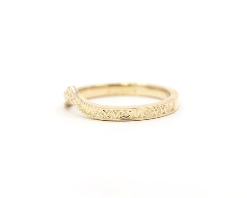 14K VINTAGE CHEVRON BAND