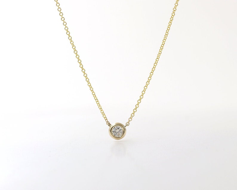 14K 0.08CT DIAMOND BEZEL NECKLACE