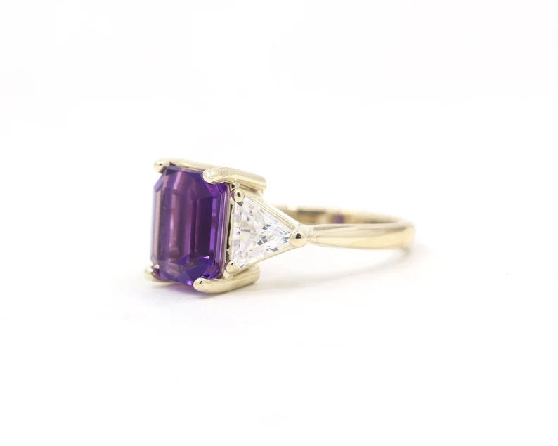 14K AMETHYST TRILLION CZ RING