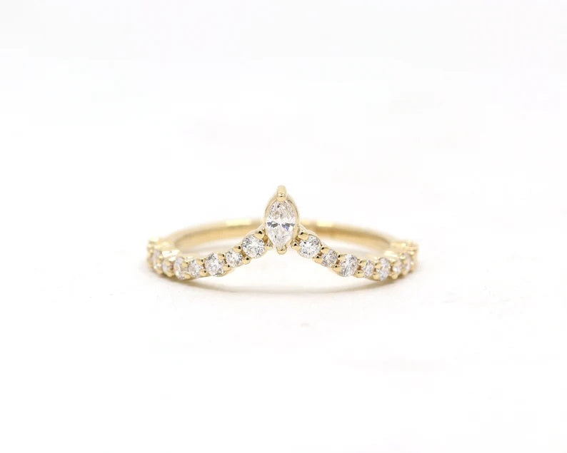 14K 0.45CT DIAMOND CHEVRON BAND