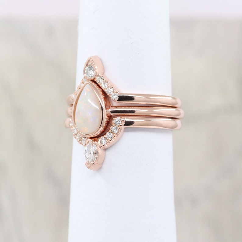 14K PEAR OPAL BEZEL RING DIAMOND U BAND 3 RING SET