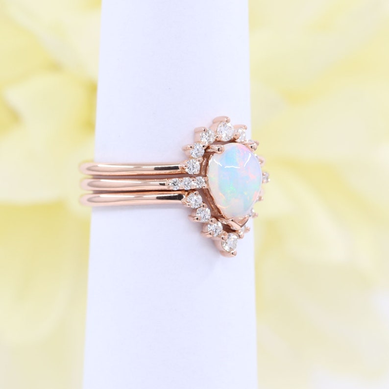 14K PEAR OPAL RING DIAMOND CROWN U BAND 3 RING SET