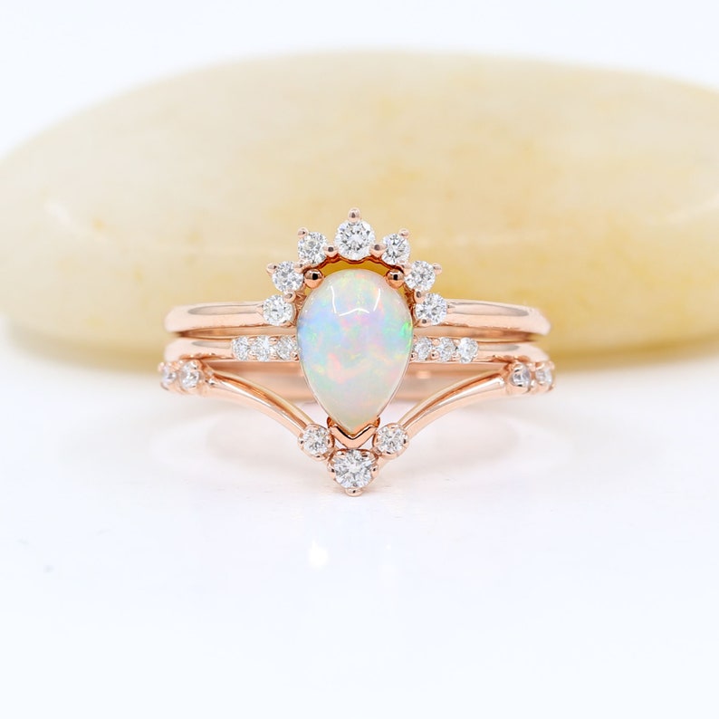 14K PEAR OPAL RING DIAMOND CHEVRON BAND 3 RING SET