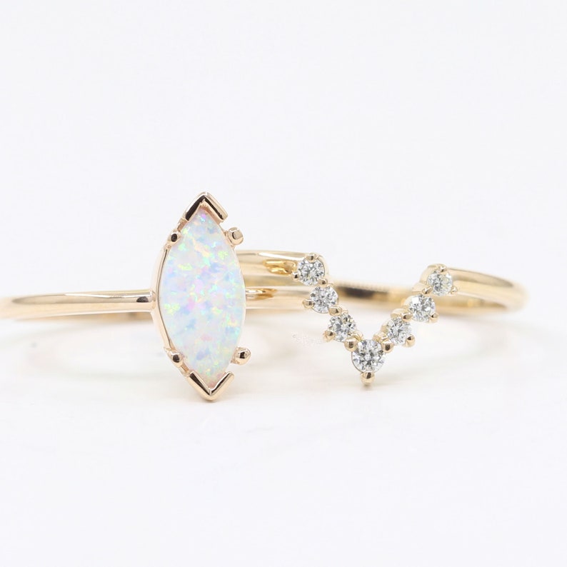 14K MARQUISE OPAL RING DIAMOND V BAND 2 RING SET