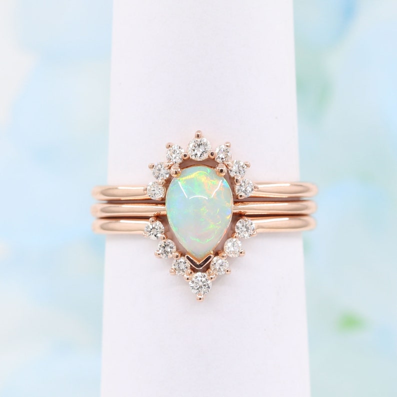 14K PEAR OPAL RING DIAMOND CROWN U BAND 3 RING SET