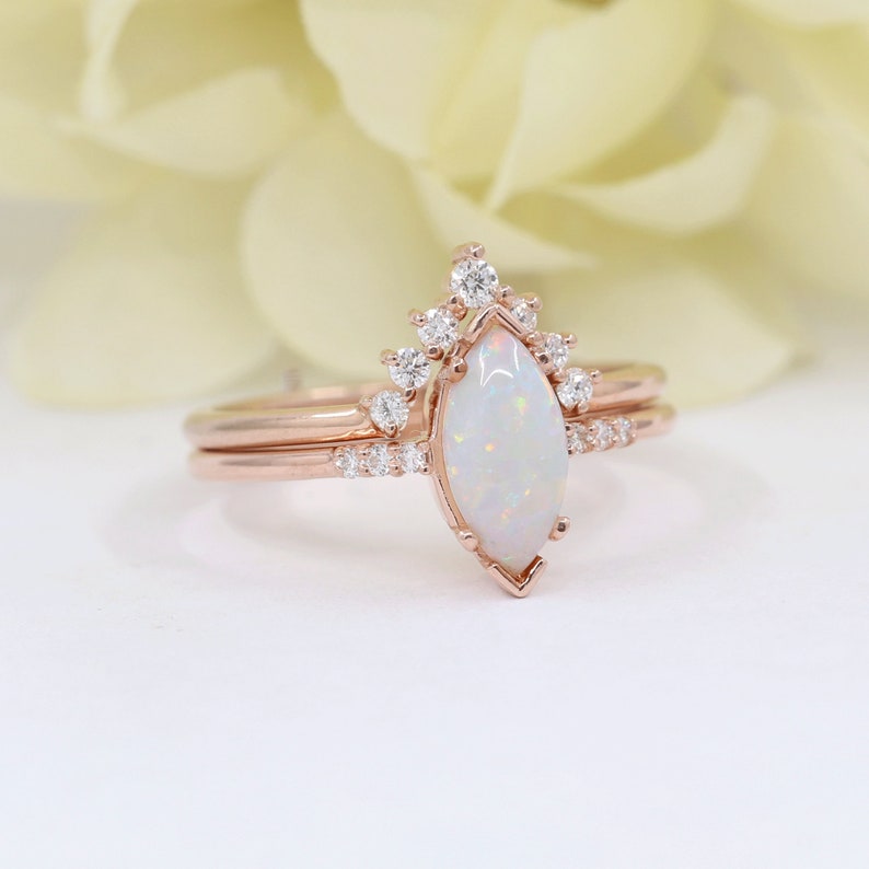 14K MARQUISE OPAL RING DIAMOND V BAND 2 RING SET