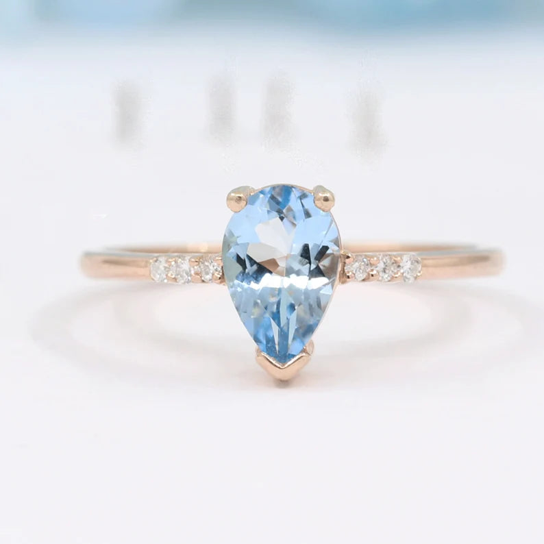 14K PEAR AQUAMARINE DIAMOND SOLITAIRE RING