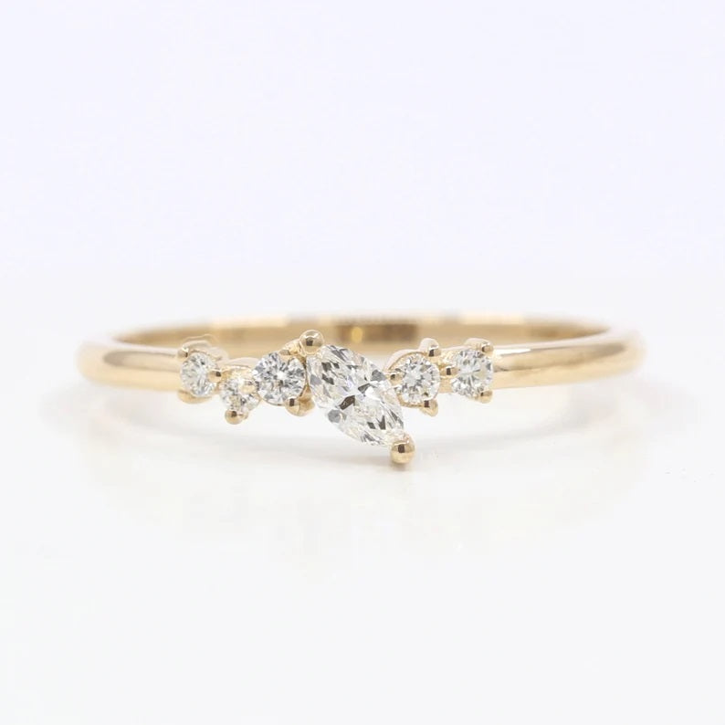 14K 0.18CT DIAMOND CLUSTER BAND