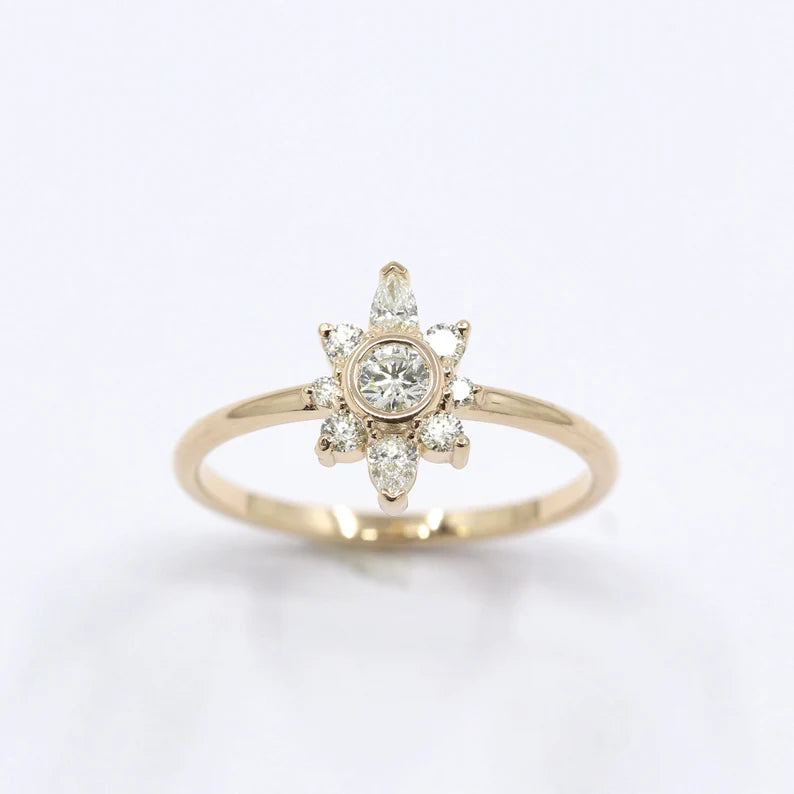 14K DIAMOND BEZEL FLOWER RING