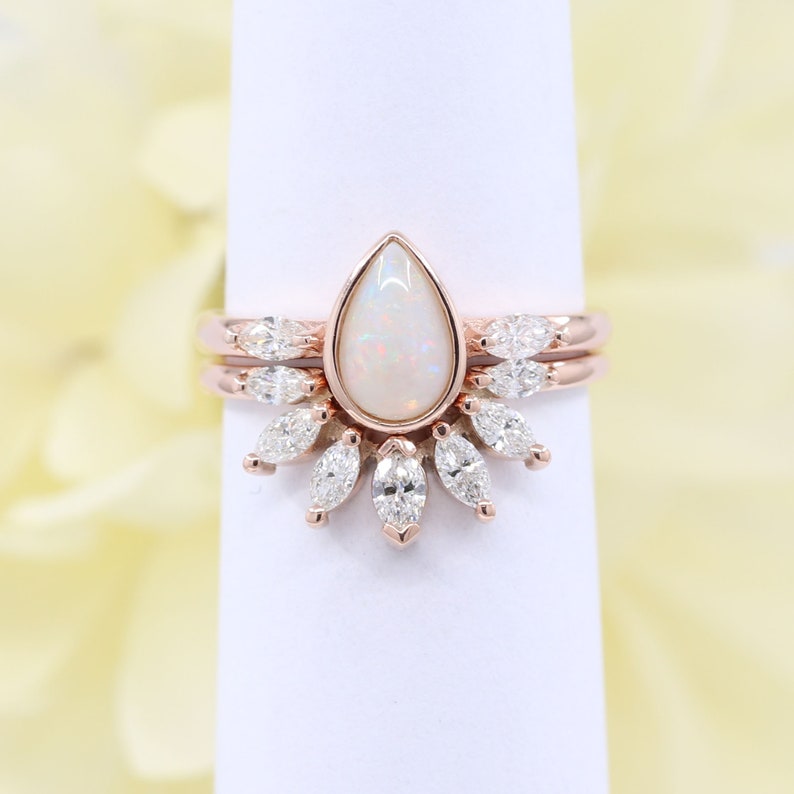 14K PEAR OPAL BEZEL RING MARQUISE DIAMOND CROWN U BAND 2 RING SET