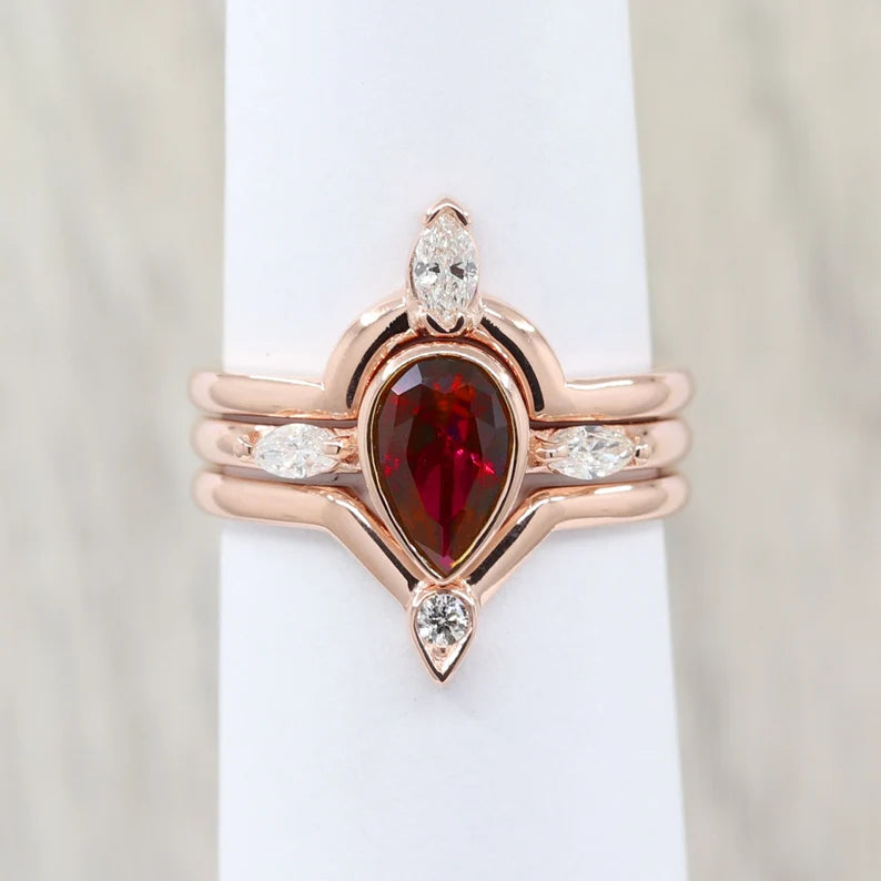 14K LAB RUBY BEZEL RING DIAMOND BAND 3 RING SET