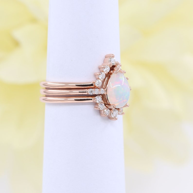 14K PEAR OPAL RING DIAMOND CROWN U BAND 3 RING SET