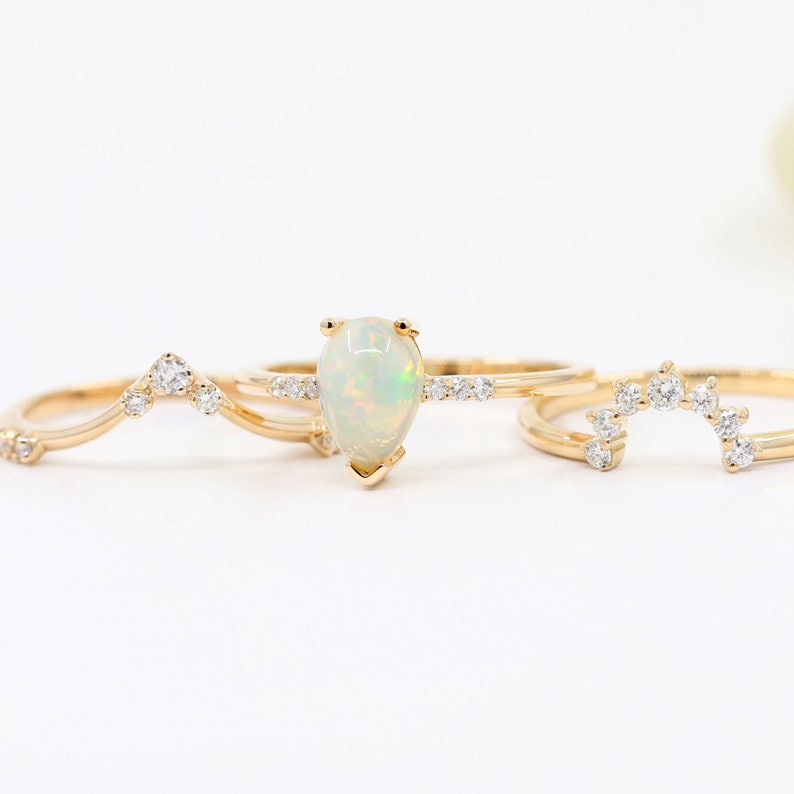 14K PEAR OPAL RING DIAMOND CHEVRON BAND 3 RING SET