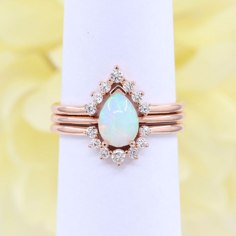 14K PEAR OPAL RING DIAMOND CROWN U BAND 3 RING SET