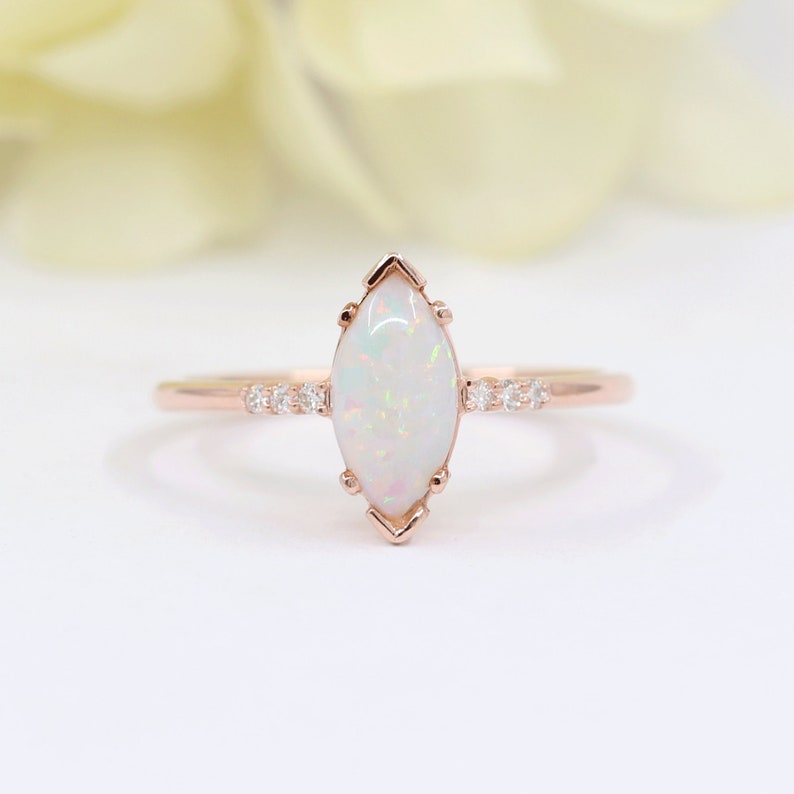 14K MARQUISE OPAL DIAMOND SOLITAIRE RING