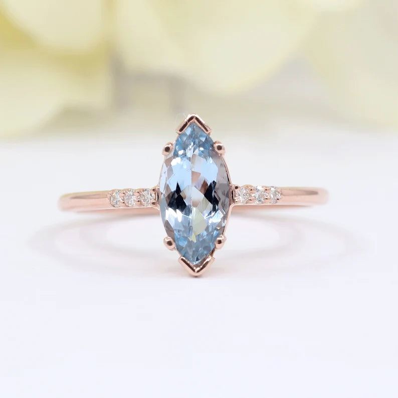 14K MARQUISE AQUAMARINE DIAMOND SOLITAIRE RING