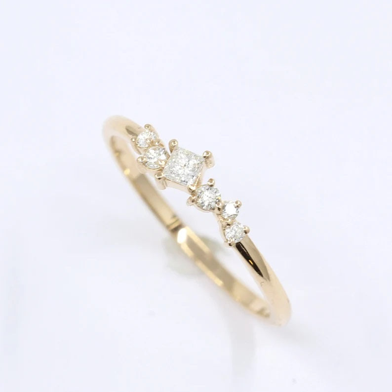 14K SQUARE DIAMOND CLUSTER BAND