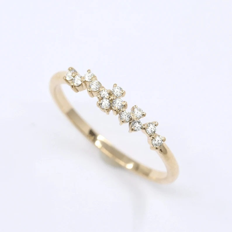 14K 0.15CT DIAMOND CLUSTER BAND