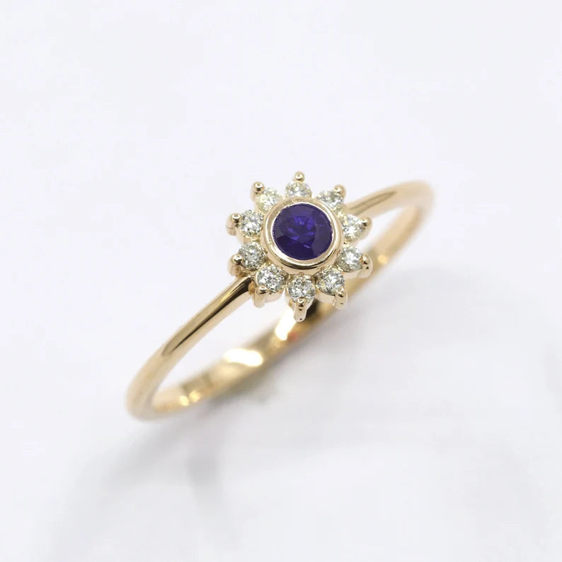 14K SAPPHIRE BEZEL DIAMOND FLOWER RING