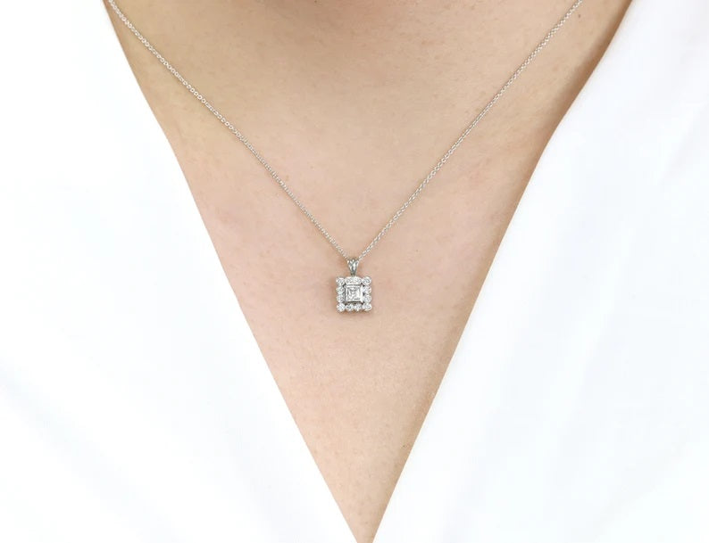 14K PRINCESS CUT SQUARE DIAMOND NECKLACE