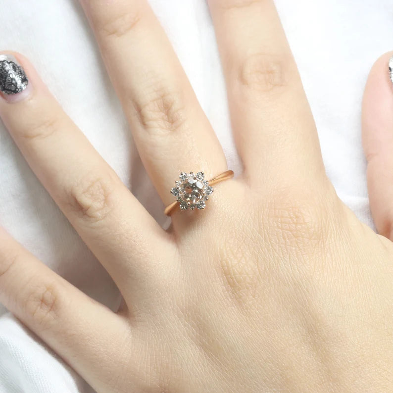 14K MORGANITE DIAMOND FLOWER RING