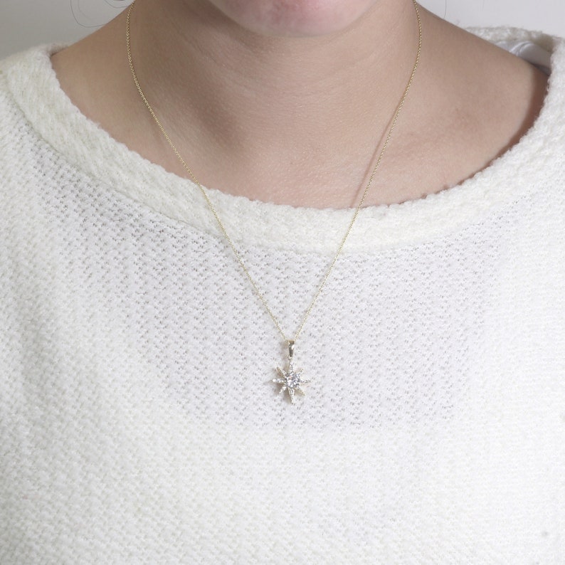 14K WHITE SAPPHIRE DIAMOND STAR NECKLACE