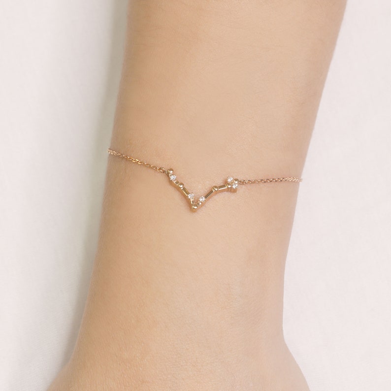 14K DIAMOND PISCES ZODIAC SIGN BRACELET