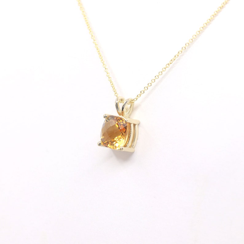 14K 9MM SQUARE CITRINE SOLITAIRE NECKLACE