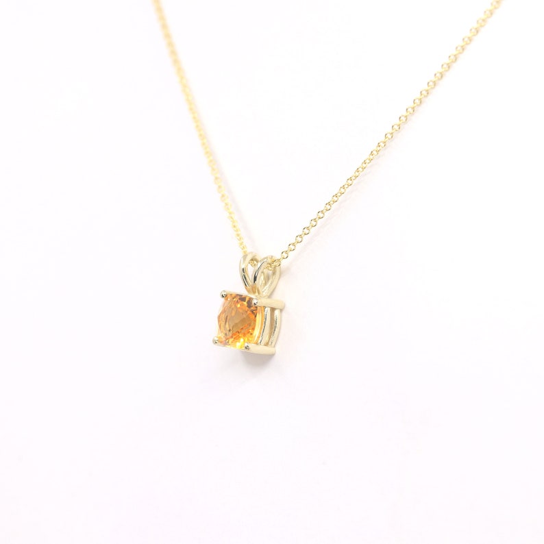 14K 7MM SQUARE CITRINE SOLITAIRE NECKLACE