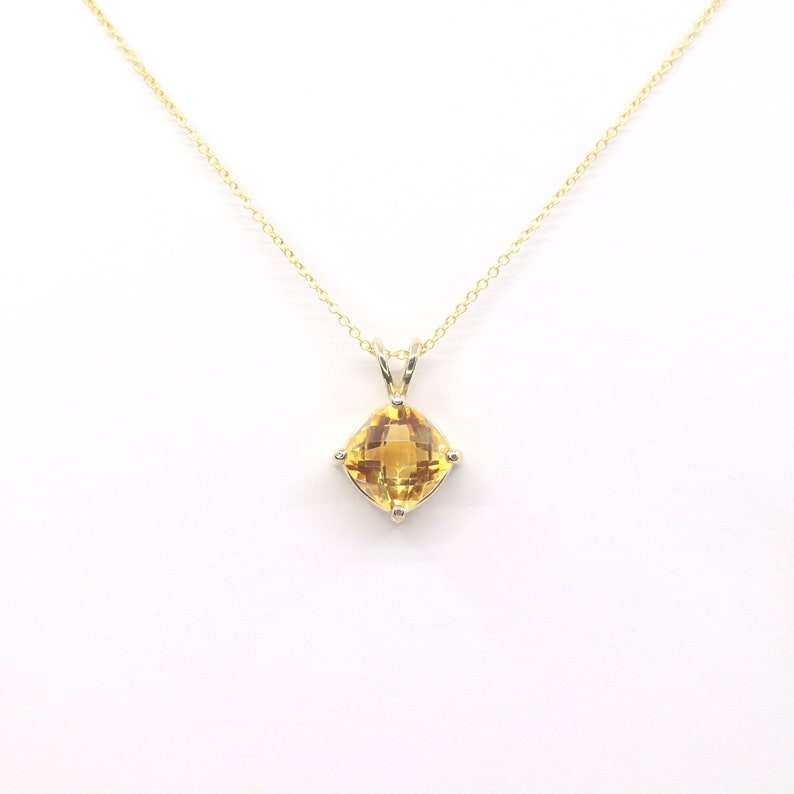 14K 9MM CITRINE RHOMBUS SOLITAIRE NECKLACE