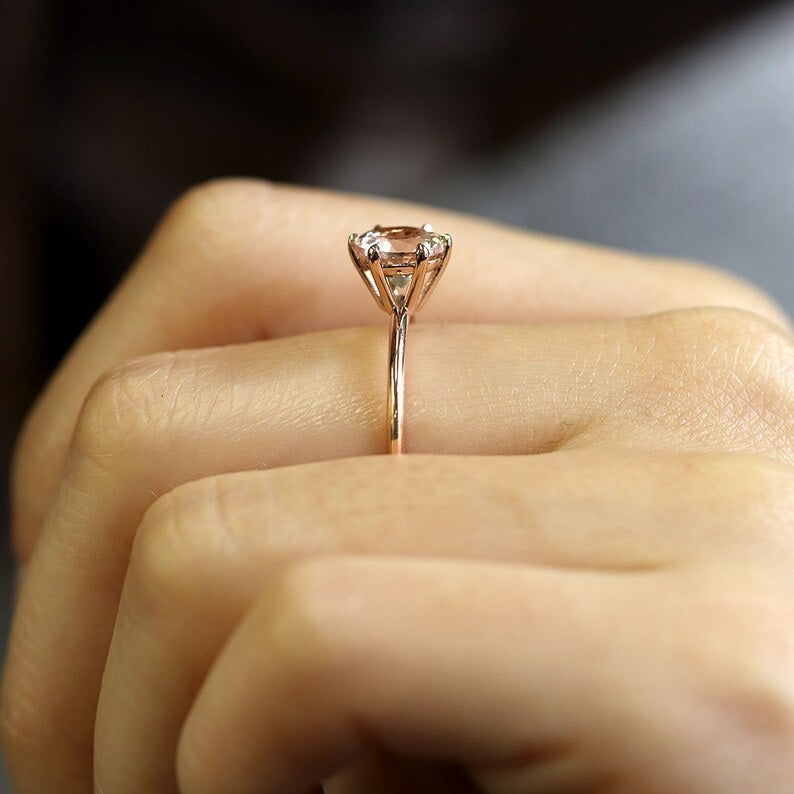 14K MORGANITE SOLITAIRE RING