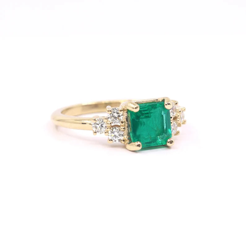 14K SQUARE EMERALD DIAMOND CLUSTER RING